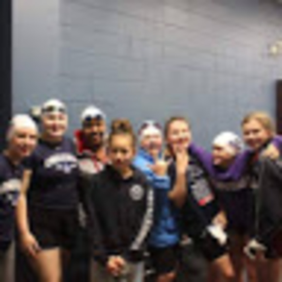 Meet your Posher, Michaela - Picture 1 of 1